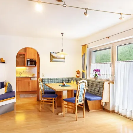 Haus Alpenheim 3 Apartment