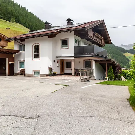 Haus Alpenheim 3 Tux