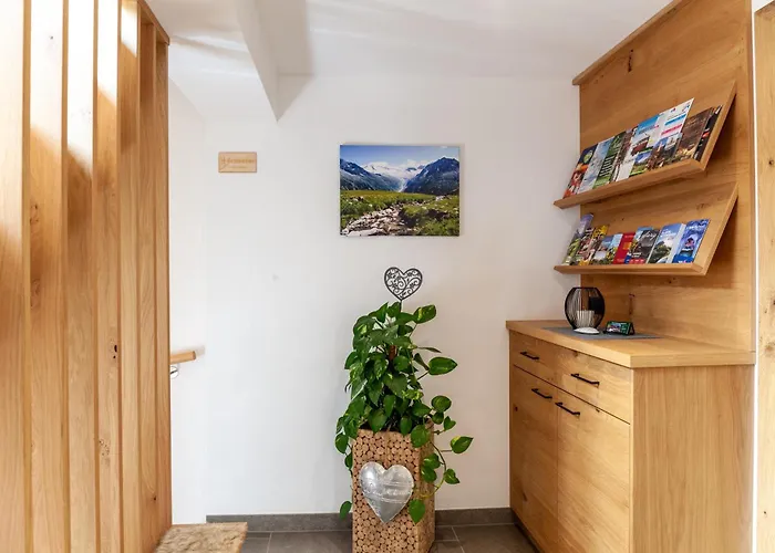 Haus Alpenheim 3 * Tux